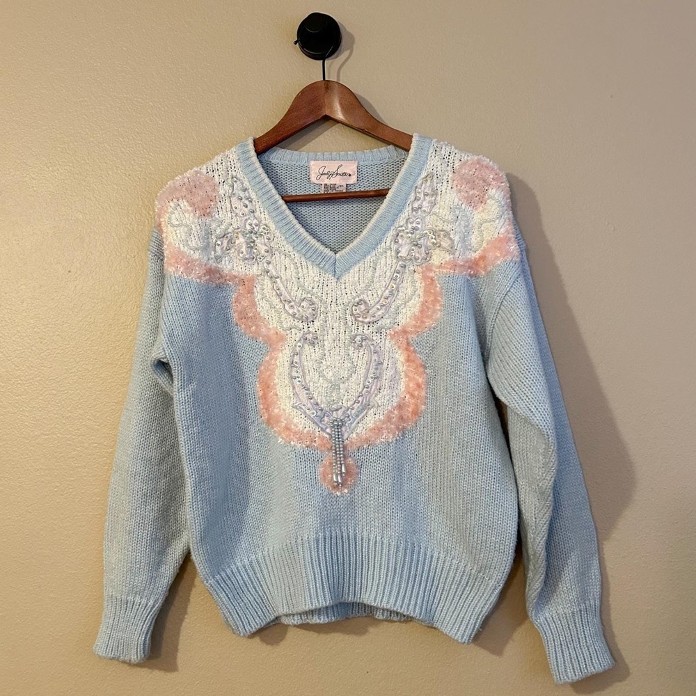 Vintage Jaclyn Smith Medium Blue Pink Pastel Sweater Preppy Granniecore Beaded
